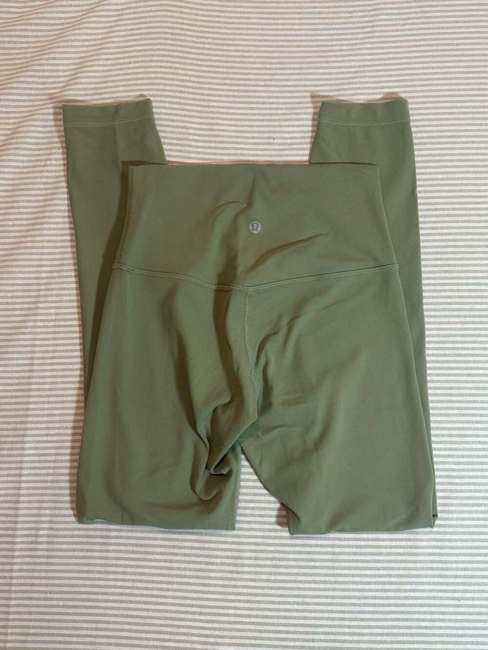 Lululemon Align High-Rise Pant 28 Size 4 Olive Green Yoga Leggings